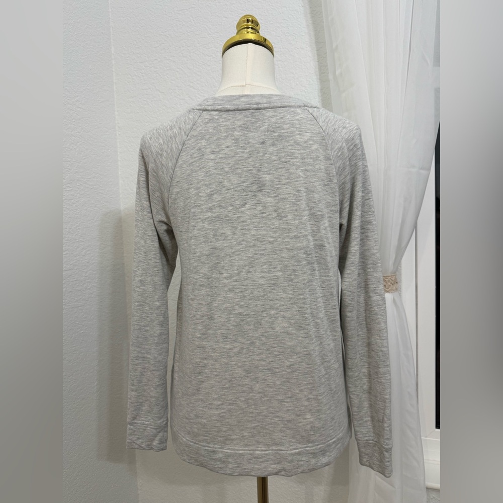 NEW Lou & Grey for LOFT Women's Light Grey Loungewear Sweatshirt Size XS - Picture 5 of 8